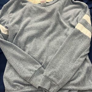 Juniors sweater